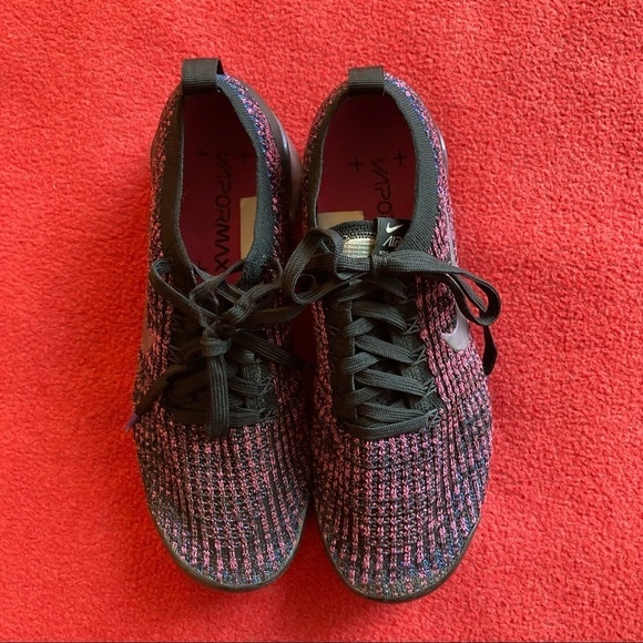 NIKE Air  Sz 8 VaporMax Flyknit 3 Throwback Future Sneakers - Picture 2 of 11